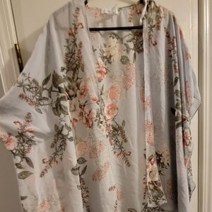 Floral kimono